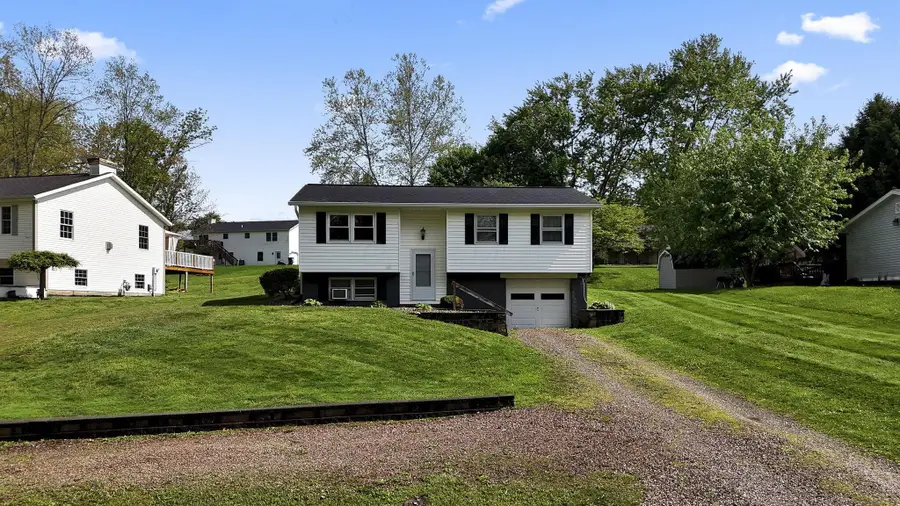 6415 Tanglewood Drive, Nashport, OH 43830 - #3