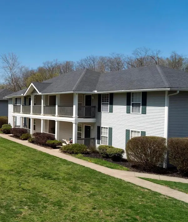 15 S Shafer Street, Athens, OH 45701