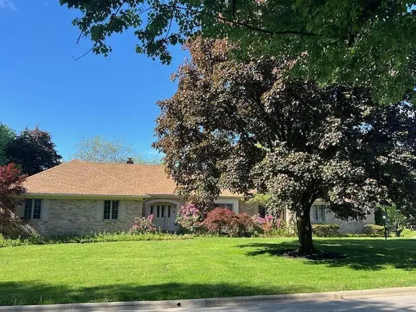 125 W Campus View Boulevard, Columbus, OH 43235
