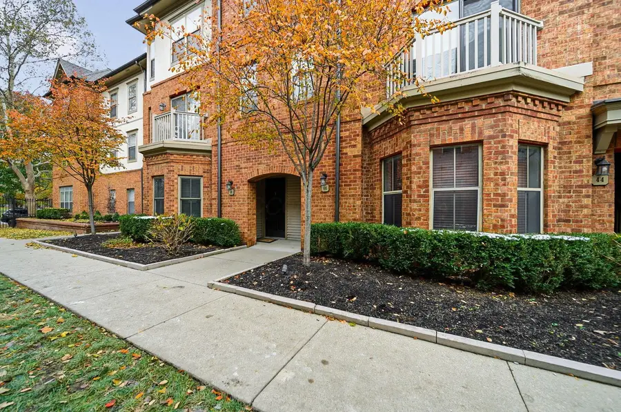 46 Victorian Gate Way, Columbus, OH 43215 - #2