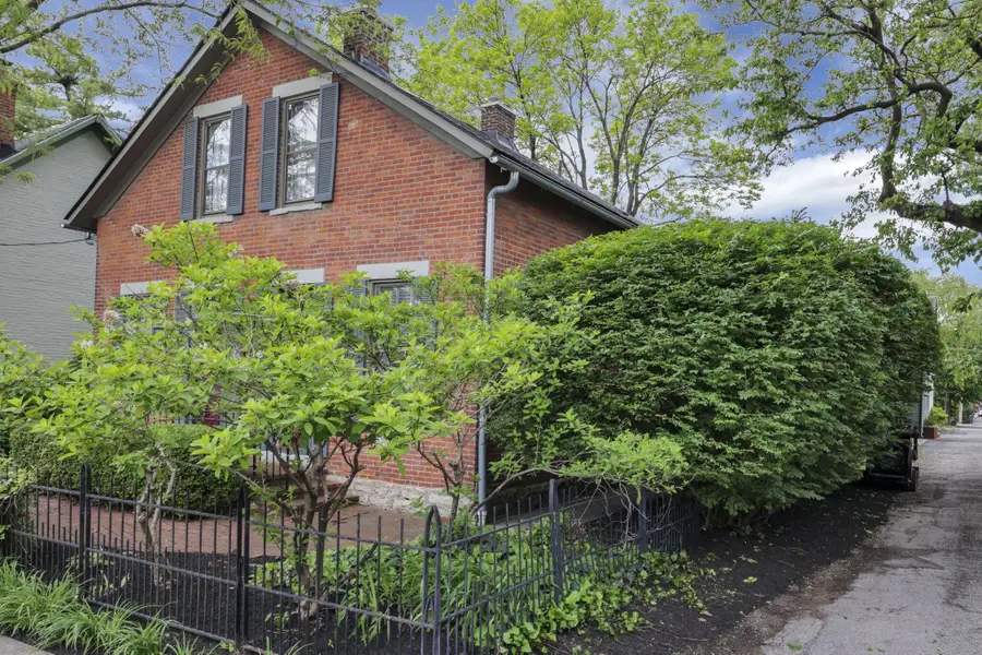 581 S 6th Street, Columbus, OH 43206 - #3