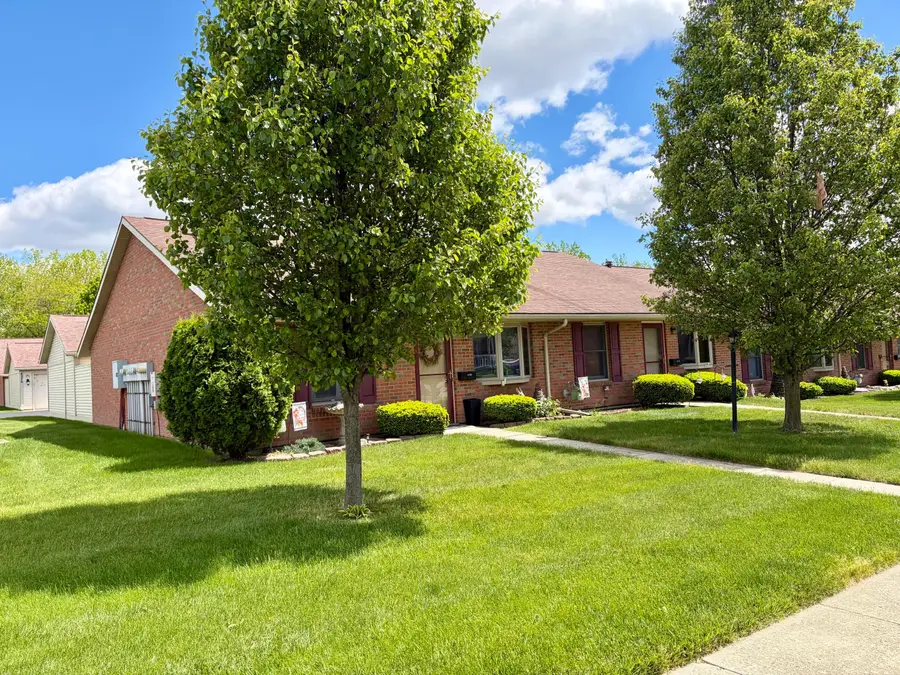 4250 Midfield Street, Springfield, OH 45503 - #2
