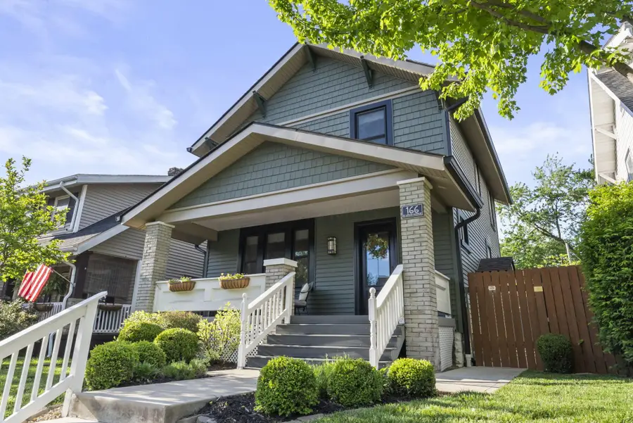 166 E Welch Avenue, Columbus, OH 43207 - #3