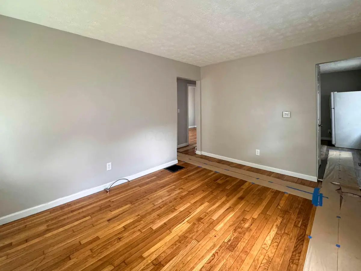 1433 E 19th Avenue, Columbus, OH 43211 - #1