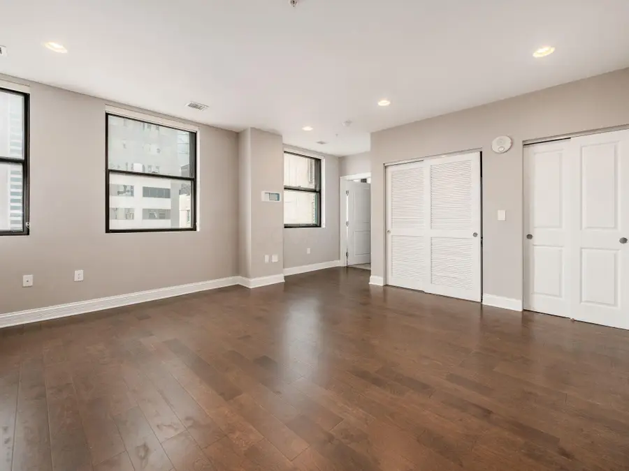50 W Broad Street, Columbus, OH 43215 - #3