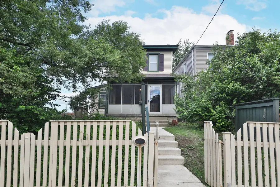 30 E Dodridge Street, Columbus, OH 43202 - #3