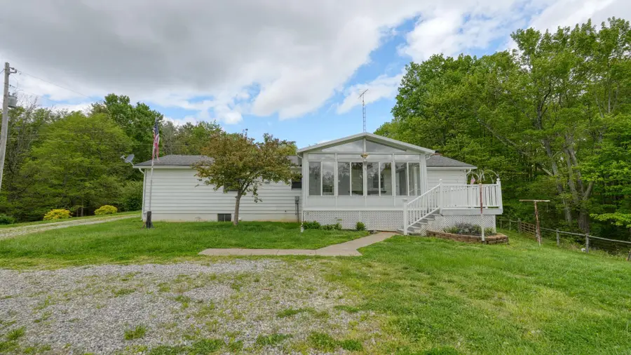 7312 Bowie Road, Cambridge, OH 43725 - #2