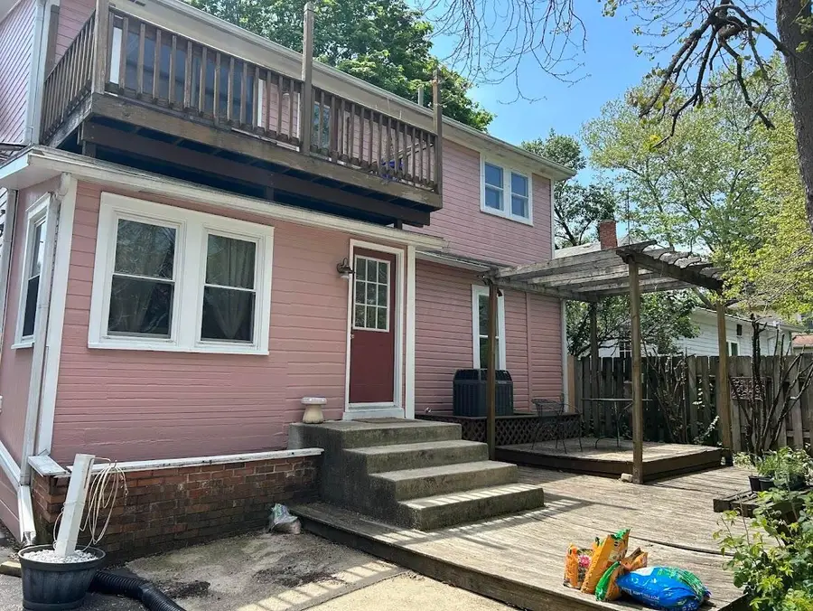 310 W 6th Street, Marysville, OH 43040 - #3