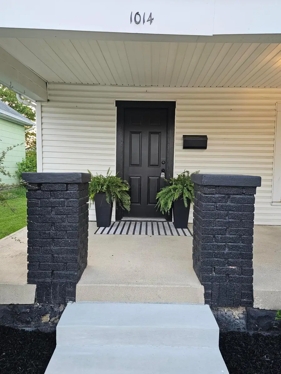 1014 E Temple Street, Washington Court House, OH 43160 - #2