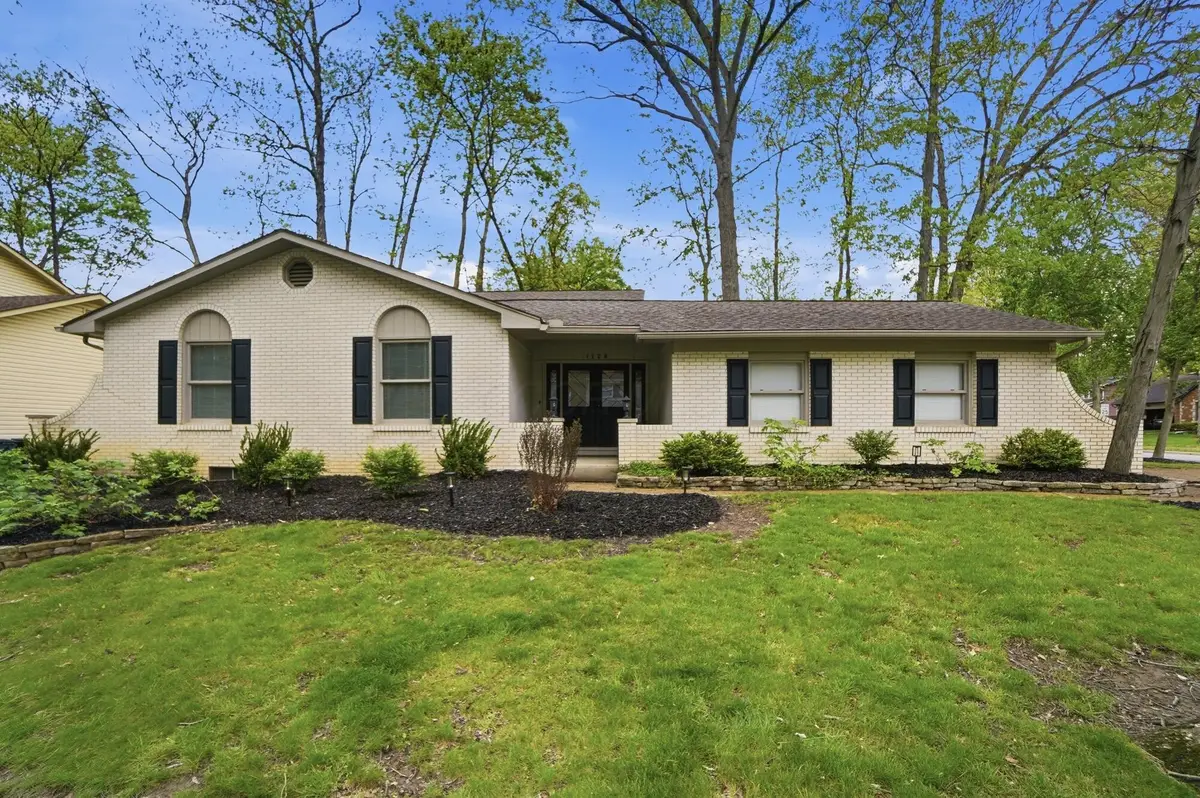 1120 E College Avenue, Westerville, OH 43081 - #1
