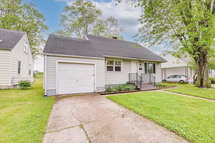 3314 Dresden Street, Columbus, OH 43224 - #2