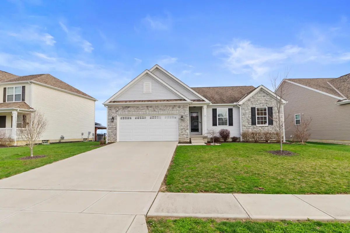 159 Chestnut Commons Drive, Commercial Point, OH 43116 - #1