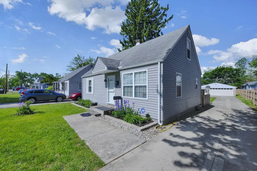 93 Buena Vista Avenue, Columbus, OH 43228 - #3