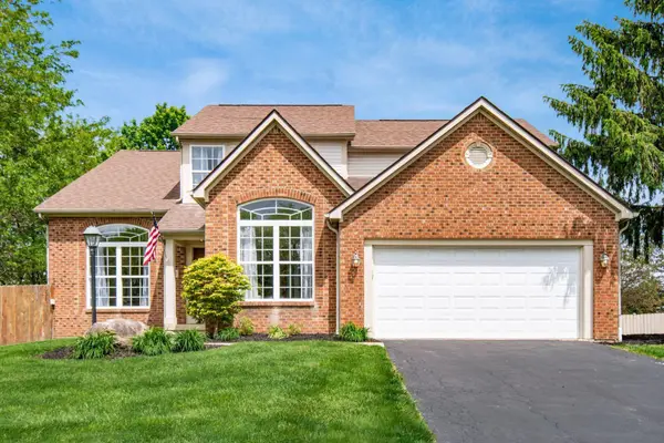 12073 Bentwood Farms Drive, Pickerington, OH 43147