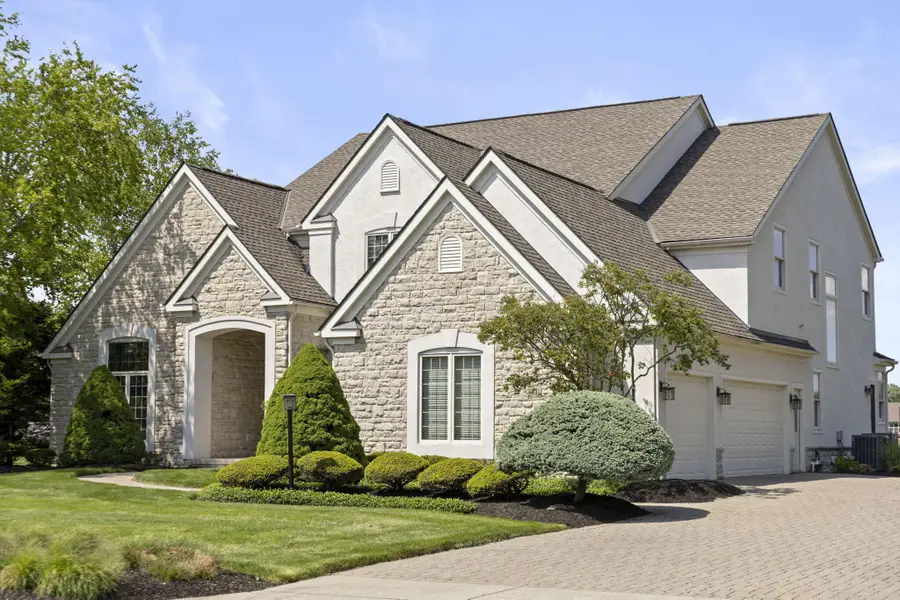 7941 Thornbush Drive, Westerville, OH 43082 - #3