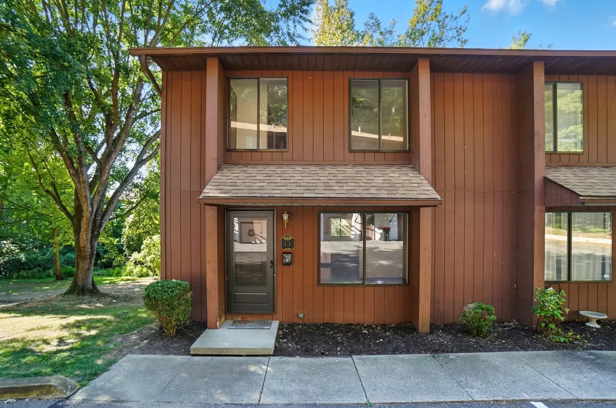 1442 Londondale, Newark, OH 43055 - #1