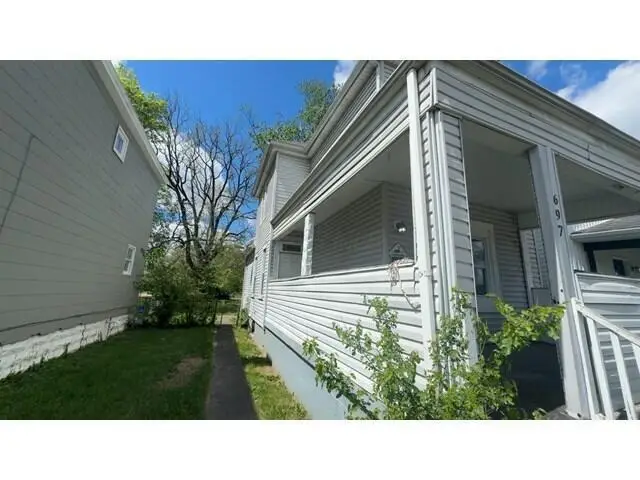 697 Kelton Avenue, Columbus, OH 43205 - #3