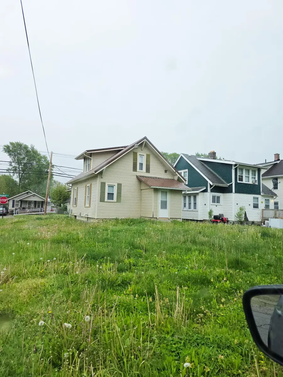 555 N Greenwood Street, Marion, OH 43302 - #2