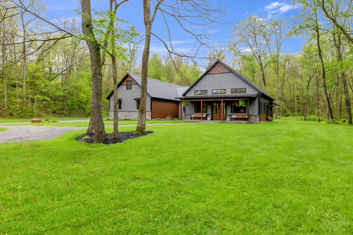 1942 Hulit Road, Mansfield, OH 44903 - #1