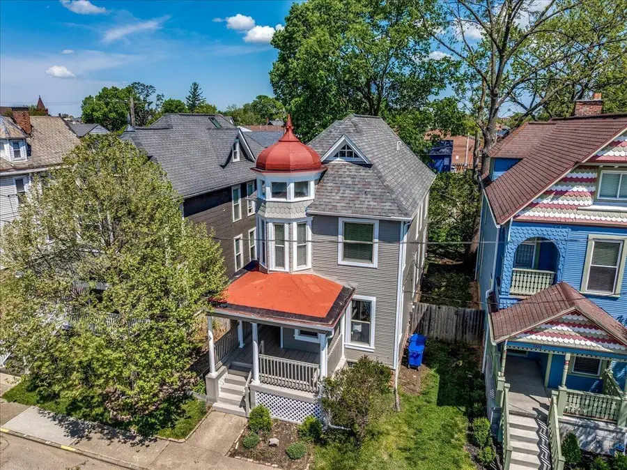 1322 Oak Street, Columbus, OH 43205 - #2
