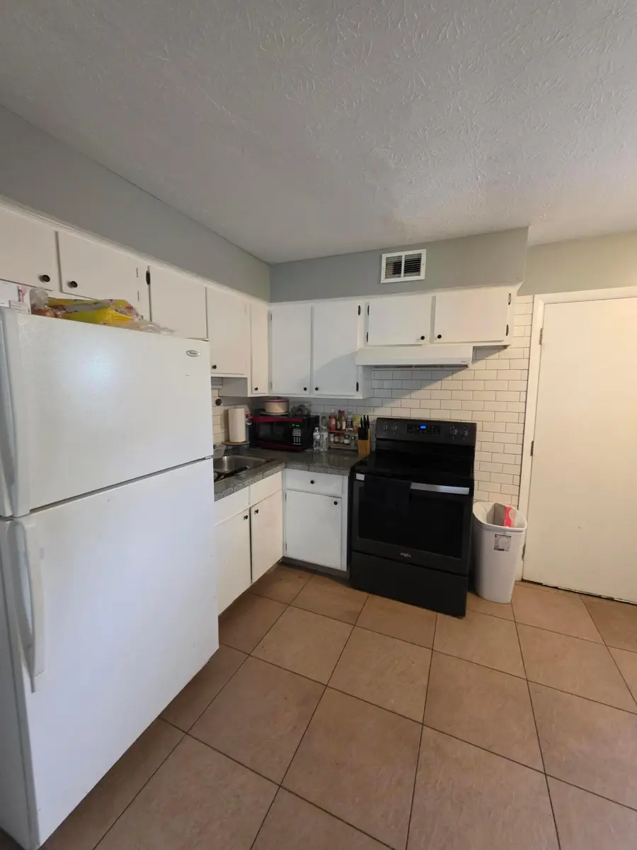 2256 Perkins Court, Columbus, OH 43229 - #3