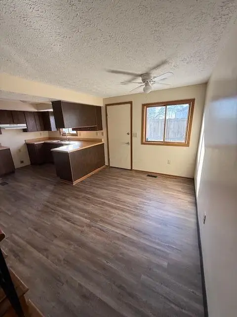 3479-3481 Westpoint Drive, Columbus, OH 43232