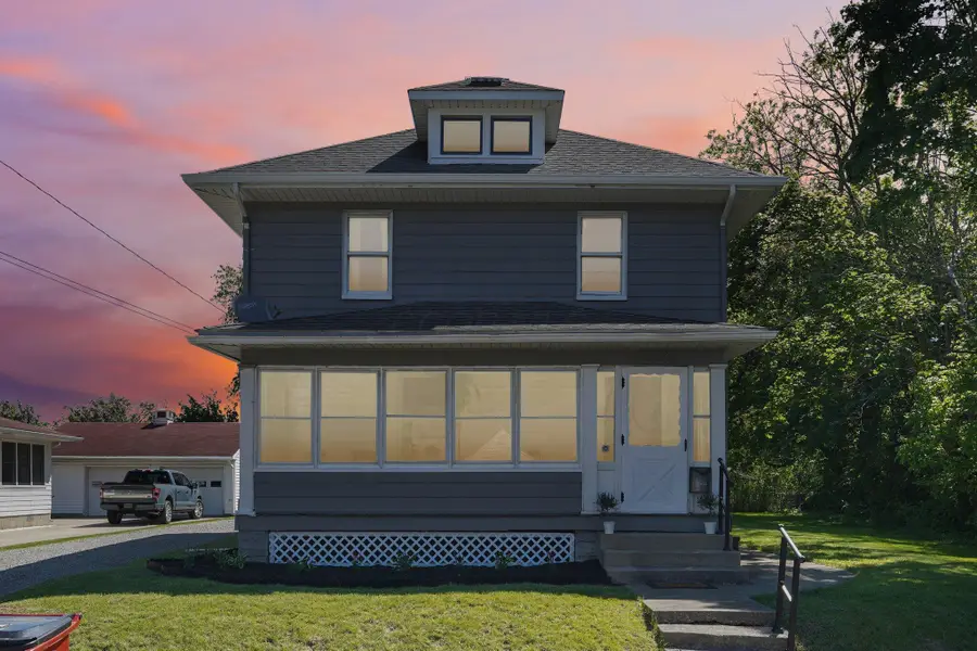 160 Elm Street, London, OH 43140 - #2