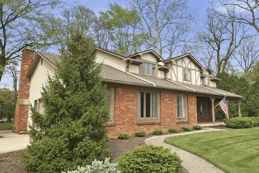 1250 Briarmeadow Drive, Columbus, OH 43235 - #2