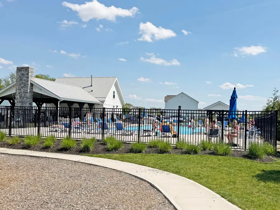 440 Oakland Hills Loop, Commercial Point, OH 43116 - #3