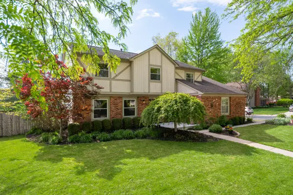 7971 Stonehurst Drive, Dublin, OH 43016