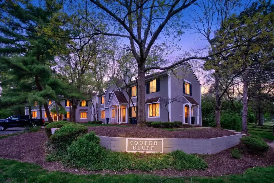 3001 Cooper Bluff Drive, Columbus, OH 43231 - #2