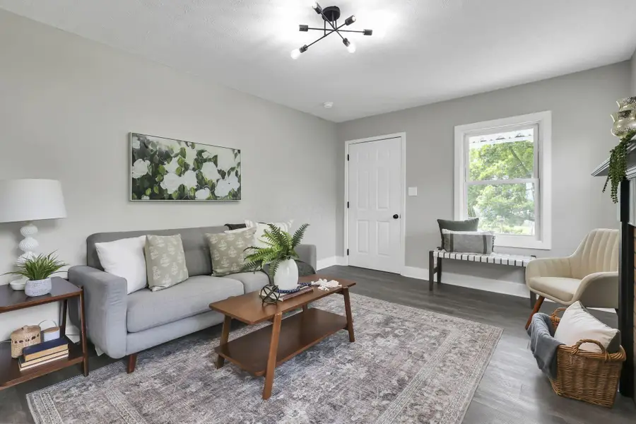 1448 Manchester Avenue, Columbus, OH 43211 - #3