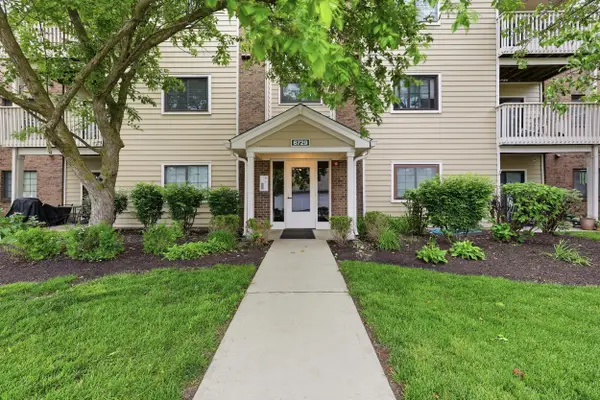 6729 Meadow Creek Drive Drive, Columbus, OH 43235