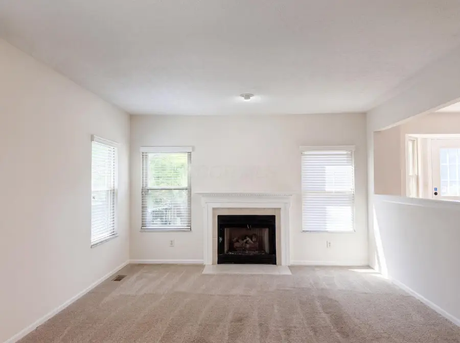 4976 Vicksburg Lane, Hilliard, OH 43026 - #3