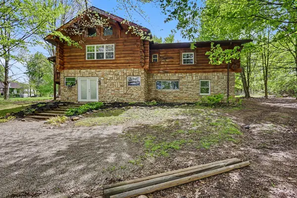 84 Royal Court, Howard, OH 43028