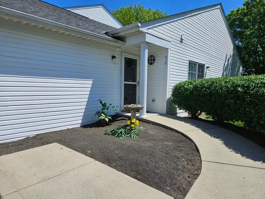 6738 Axtel Drive, Canal Winchester, OH 43110 - #3