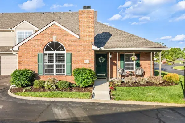 545 Chardonnay Lane, Lewis Center, OH 43035