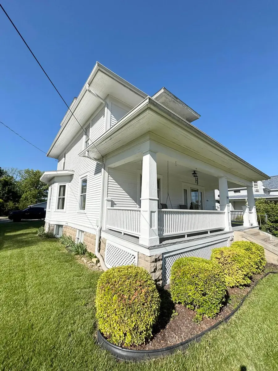729 Dayton Avenue Nw, Washington Court House, OH 43160 - #2