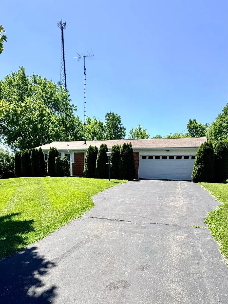 2705 Ash Drive, Springfield, OH 45504 - #2