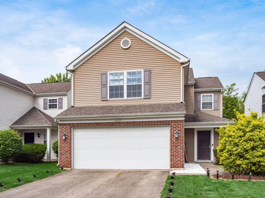 4027 Boyer Ridge Drive, Canal Winchester, OH 43110 - #2