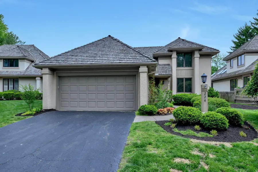 224 Green Springs Drive, Columbus, OH 43235 - #2