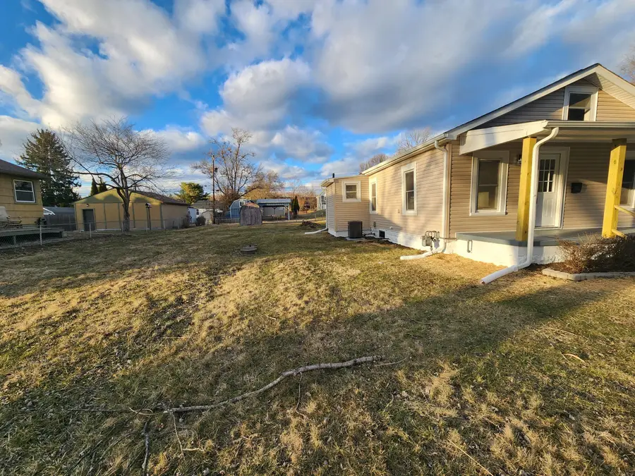 458 W Kanawha Avenue, Columbus, OH 43214 - #2