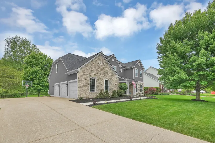 7464 Frasier Road, Westerville, OH 43082 - #3