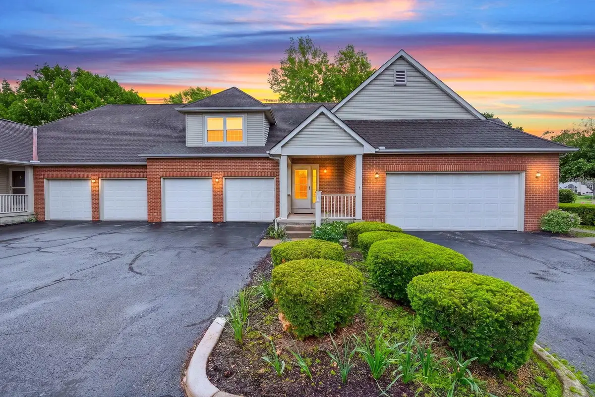 7042 Greensview Village Drive, Canal Winchester, OH 43110 - #1