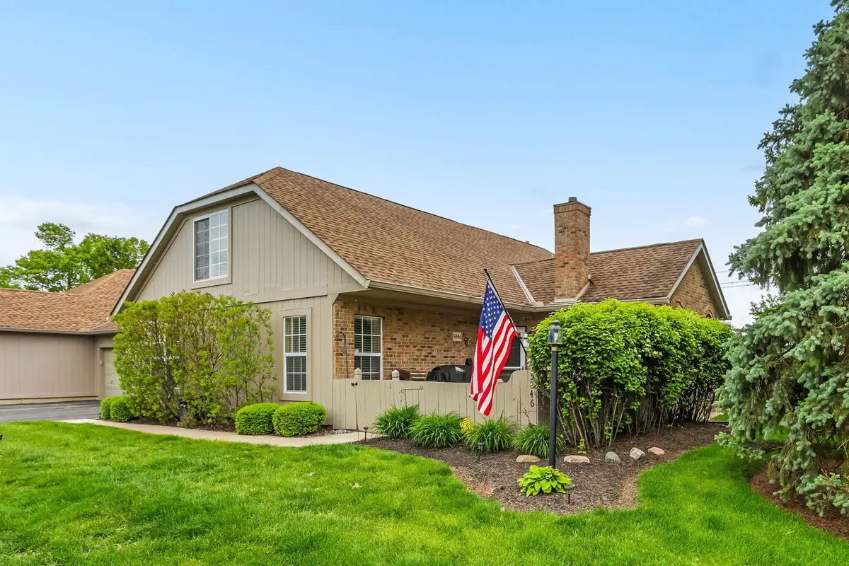 5846 Willow Lake Drive, Grove City, OH 43123 - #1