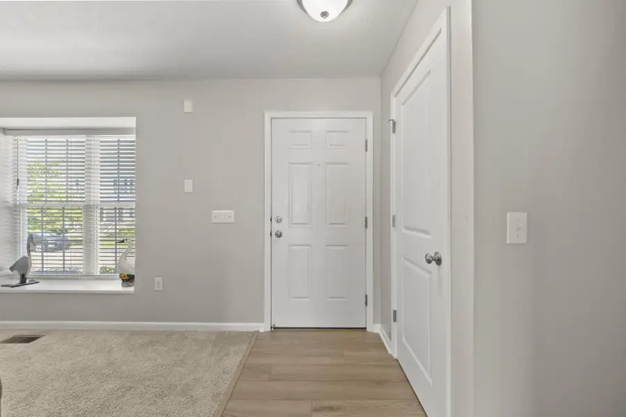 5297 Royal Arch Cascade Drive, Dublin, OH 43016 - #3