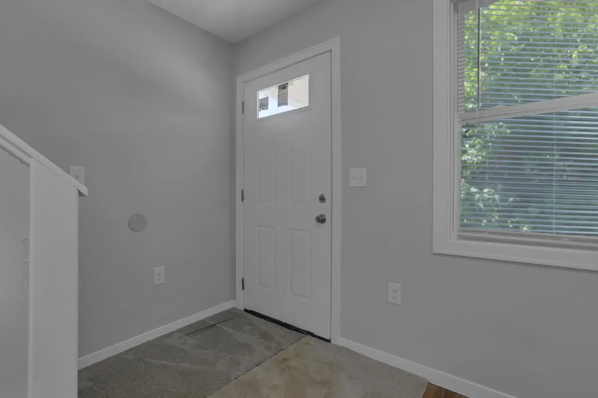 70 S S Wayne Avenue, Columbus, OH 43204 - #1