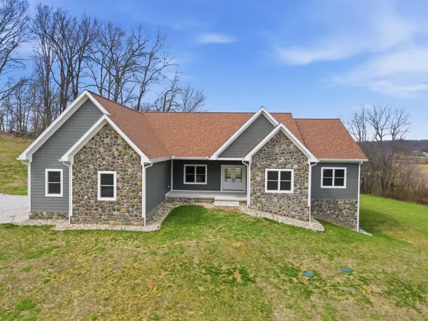3597 Country Club Road Sw, Lancaster, OH 43130