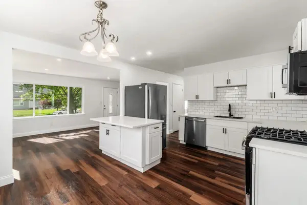 902 Eastmoor Boulevard, Columbus, OH 43209