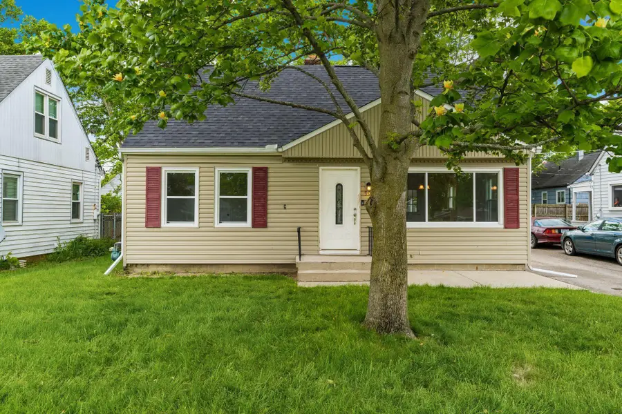 902 Eastmoor Boulevard, Columbus, OH 43209 - #2